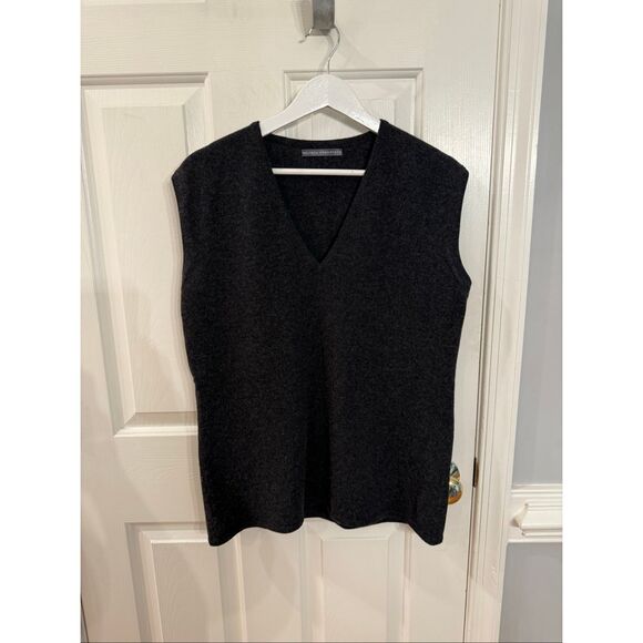 Belinda Robertson Dark Gray 100% Cashmere V-Neck Sweater Vest sz XL EUC - Picture 1 of 6